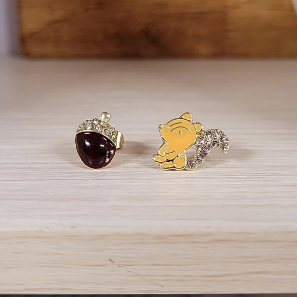 Ear Envy Jewelry - Nutty Buddy Sparkle Stud Earrings